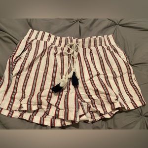 Linen shorts!
